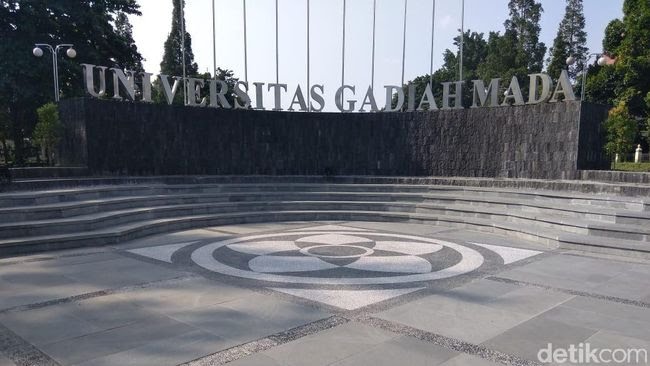 Letak kampus UGM ternyata menjadi salah satu kota dengan biaya hidup termurah di Indonesia. Foto: Bagus Kurniawan/detikcom