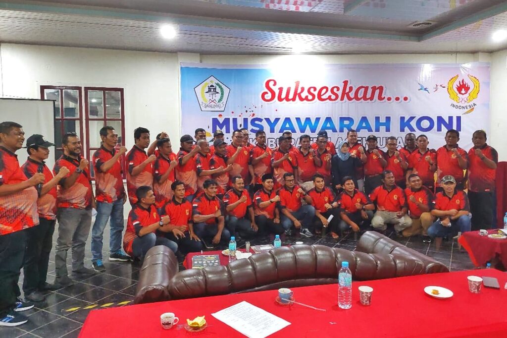 Foto bersama usai melaksanakan Musorkab KONI Aceh Utara di Hotel Lido Graha, Rabu (25/10/2023). FOTO : IST