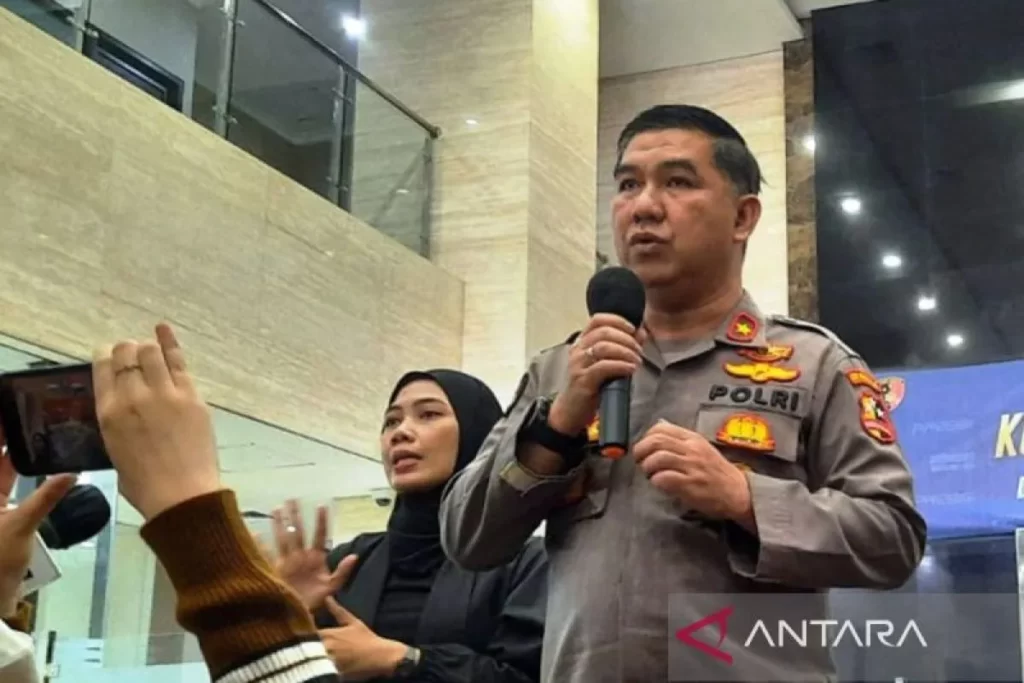 Kepala Biro Penerangan Masyarakat Divisi Humas Polri Brigjen Polisi Ahmad Ramadhan. (ANTARA/Laily Rahmawaty/am)