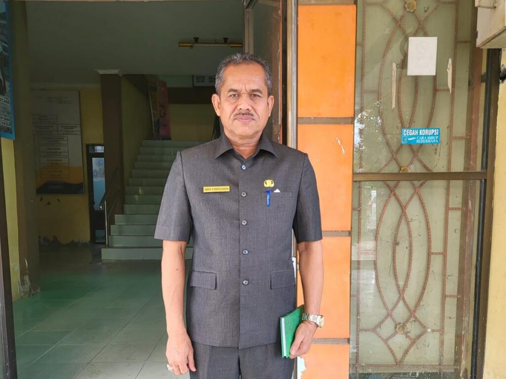 FOTO : Kepala Dinas Kesehatan Aceh Utara, Amir Syarifuddin, SKM