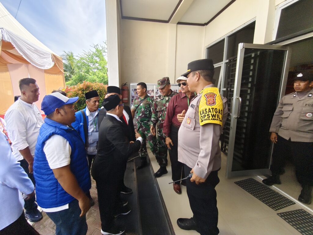 filter: 0; fileterIntensity: 0.0; filterMask: 0; captureOrientation: 0;
hdrForward: 0; highlight: true; algolist: 0;
multi-frame: 1;
brp_mask:8;
brp_del_th:0.0172,0.0000;
brp_del_sen:0.1000,0.0000;
delta:null;
module: photo;hw-remosaic: false;touch: (-1.0, -1.0);sceneMode: 2621440;cct_value: 0;AI_Scene: (-1, -1);aec_lux: 0.0;aec_lux_index: 0;HdrStatus: auto;albedo:  ;confidence:  ;motionLevel: 0;weatherinfo: null;temperature: 40;