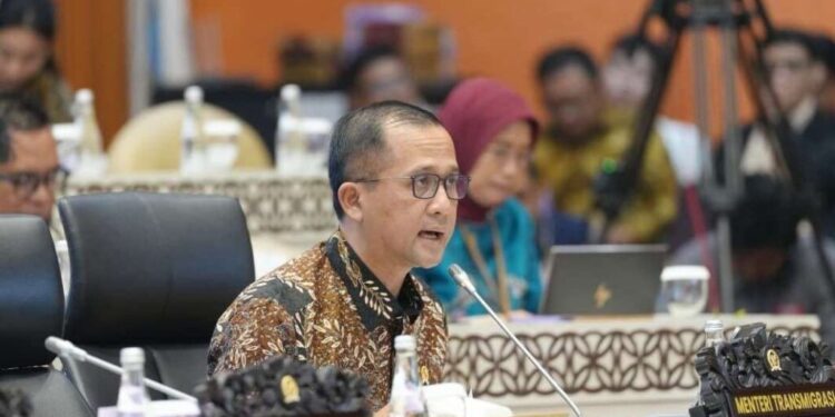 Foto : Menteri Transmigrasi, M. Iftitah Sulaiman Suryanagara (Foto: Humas Kementerian Transmigrasi)